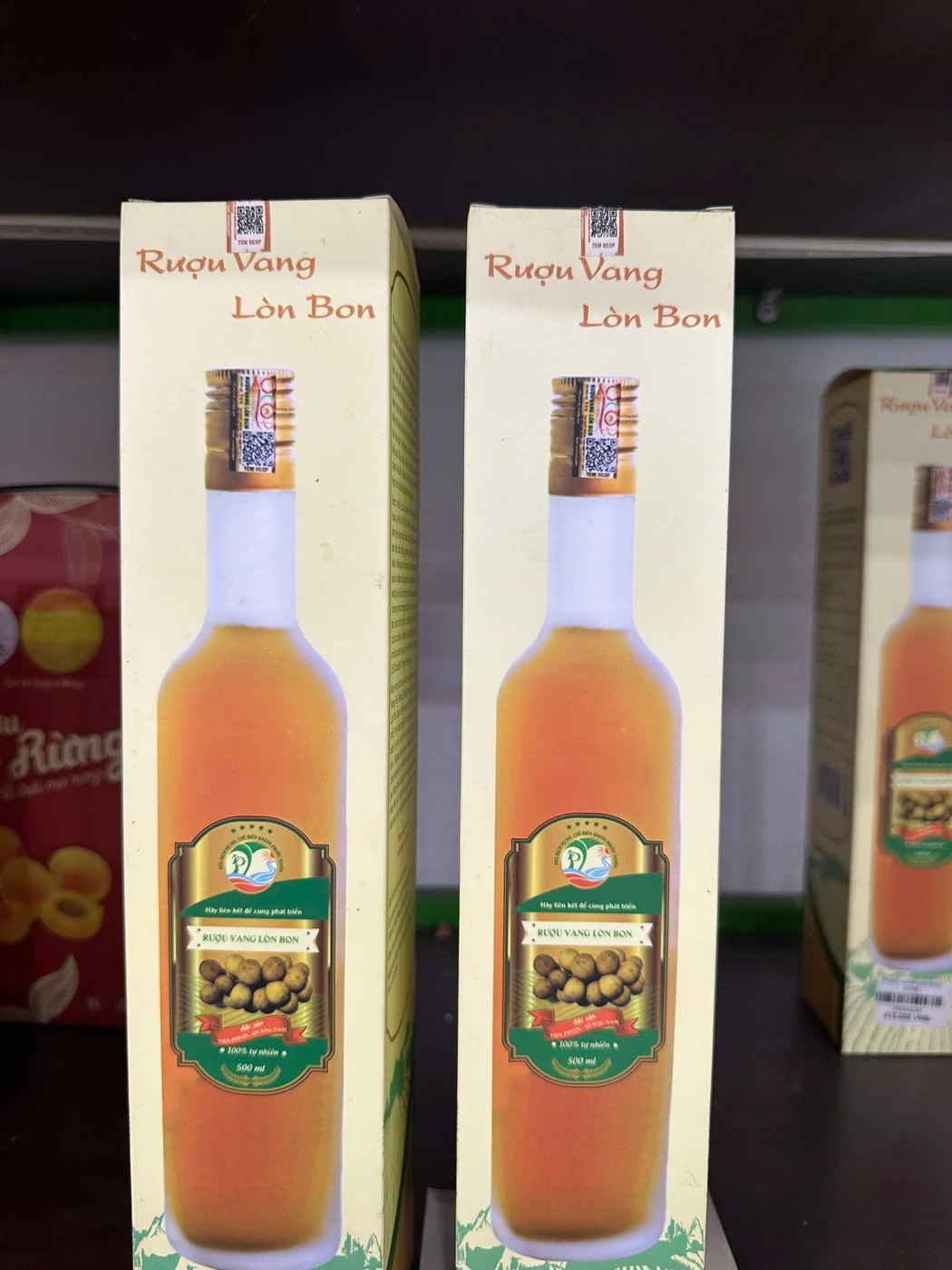 Rượu vang lòn bon tại Quốc Bảo
